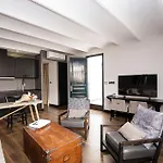 Luminous Top Floor Apartment With Terrace