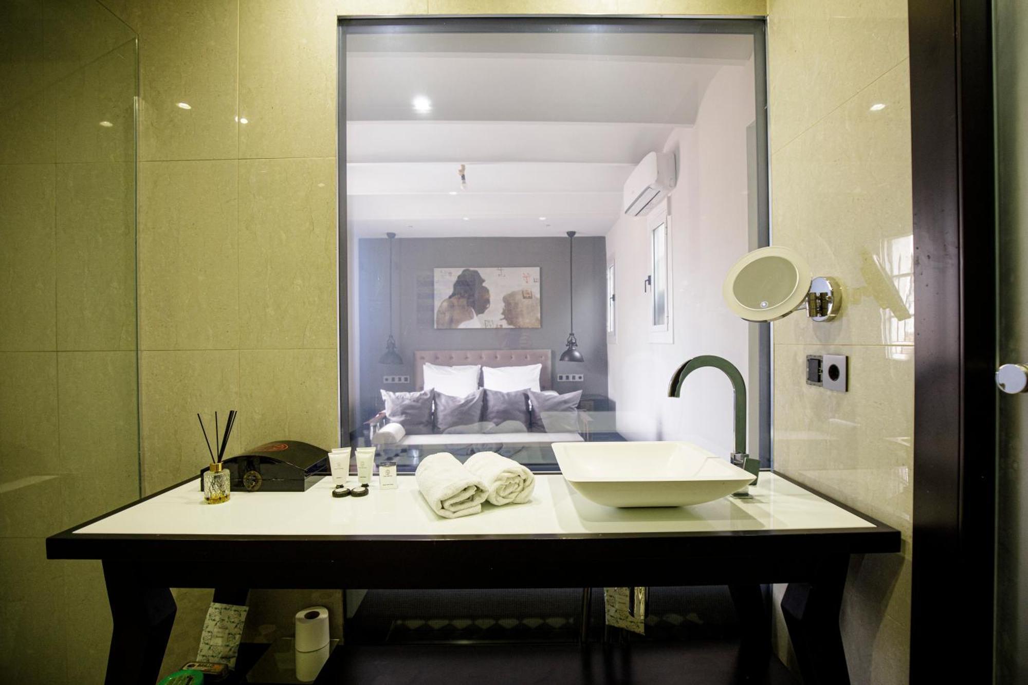 Luminous Floor With Terrace Apartment Barcelona