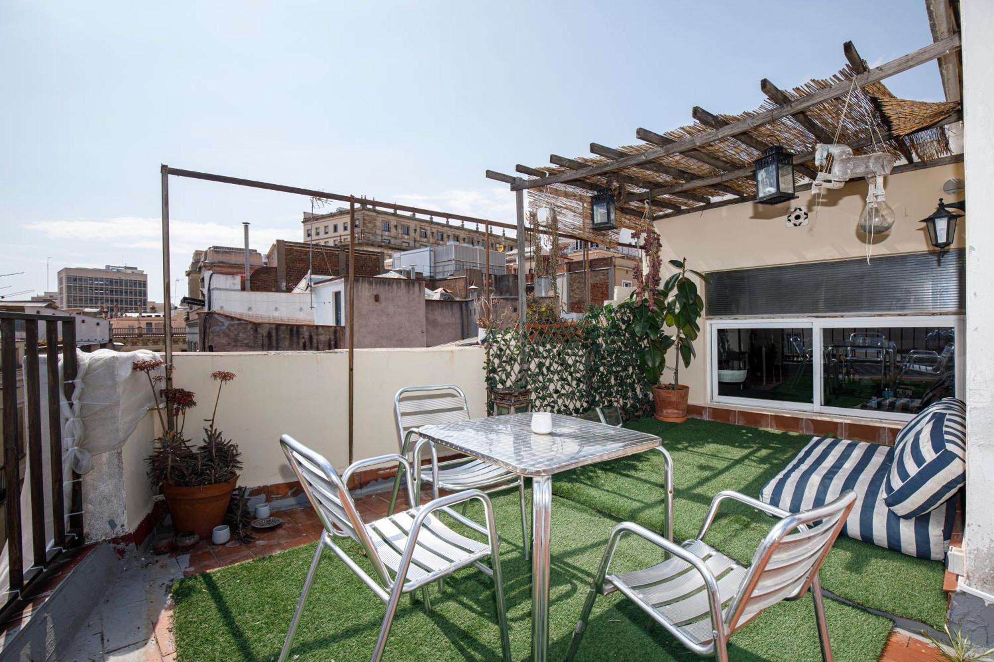Luminous Floor With Terrace Apartamento Barcelona